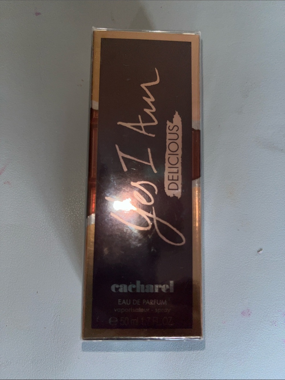 Cacharel Yes I Am Delicious Eau de Parfum - Rose Gold Packaging
